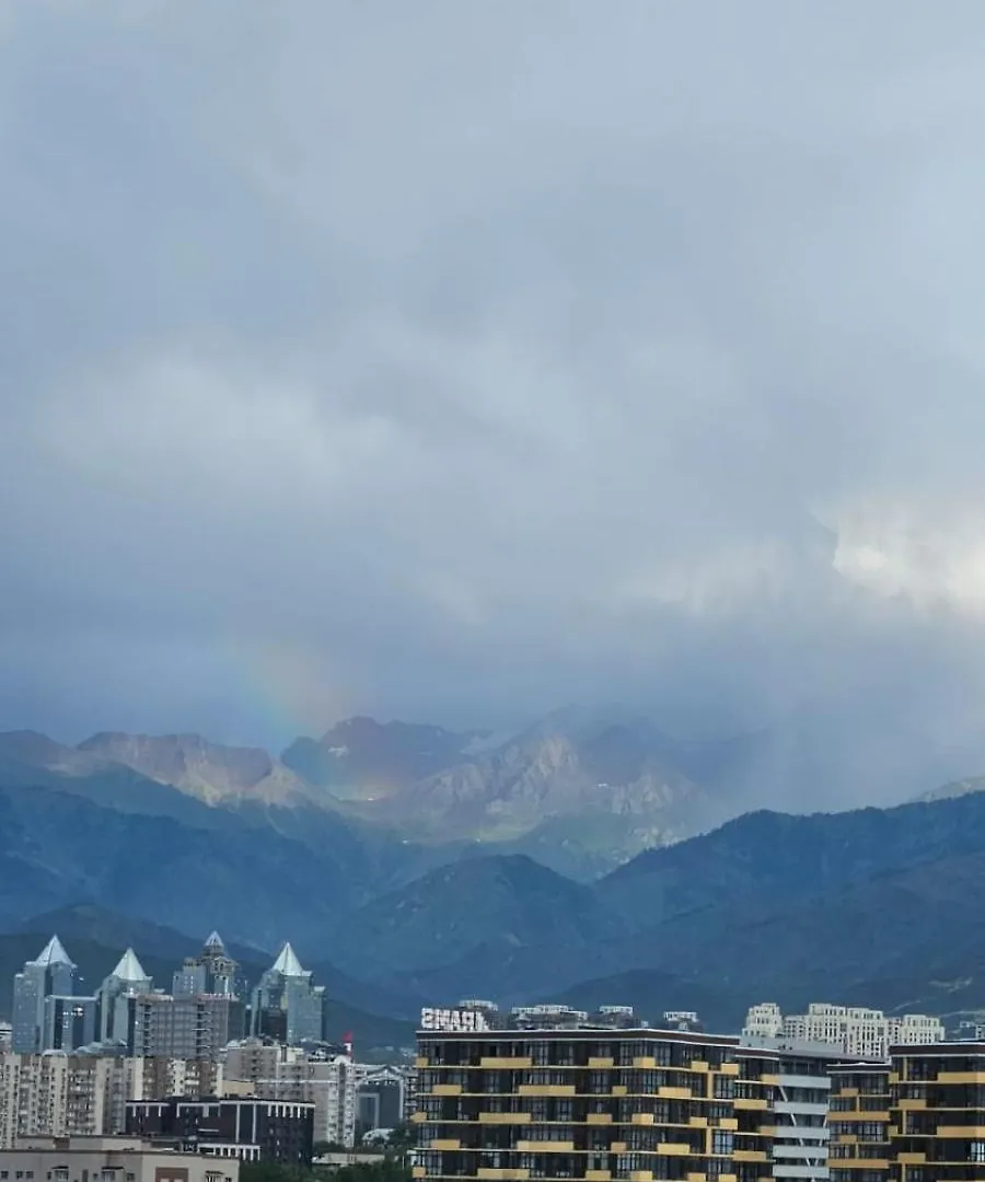 Apartamento Penthouse In Almaty! Kazajstán